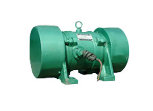 專(zhuān)業(yè)生產(chǎn)振動(dòng)電機(jī)，振動(dòng)電機(jī)三江全