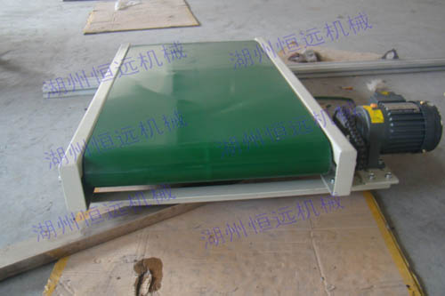 皮帶機(jī)，皮帶輸送機(jī)，特色皮帶機(jī)，顏色多種，質(zhì)量優(yōu)價(jià)格低