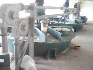 管鏈送料機(jī)，管鏈輸送機(jī)，管鏈加料機(jī)，管鏈上料機(jī)，粉末加料機(jī)，粉末上料機(jī)，粉體輸送機(jī)