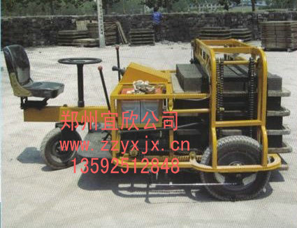 水泥磚廠運磚坯用電瓶叉車哪里好？河南宜欣優(yōu)質(zhì)之選！