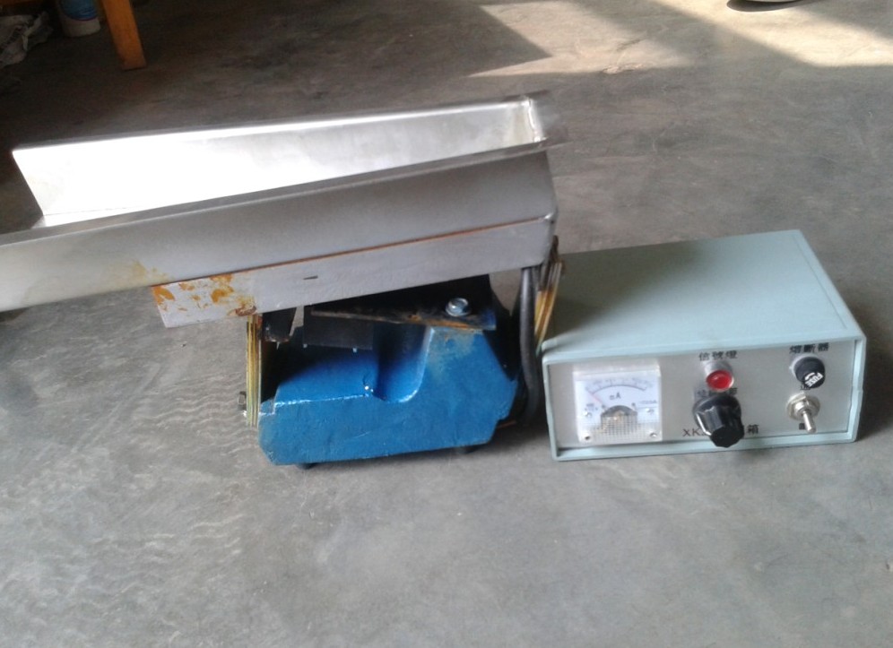 GZV1電磁振動(dòng)給料機(jī)、給料機(jī)、微型振動(dòng)給料機(jī)