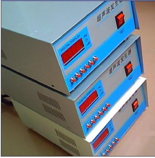 超聲波振動(dòng)篩發(fā)生器維修振動(dòng)篩換能器維修與保養(yǎng)