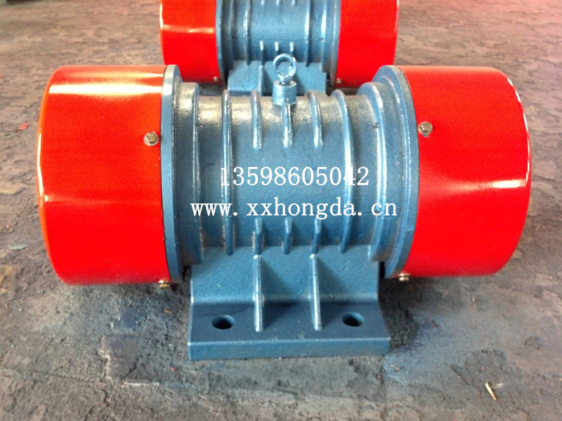 新鄉(xiāng)市 VB系列振動(dòng)電機(jī)廠家