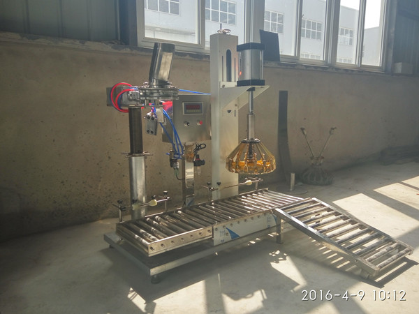 半自動(dòng)真石漆灌裝機(jī)廠家直銷型號(hào)齊全