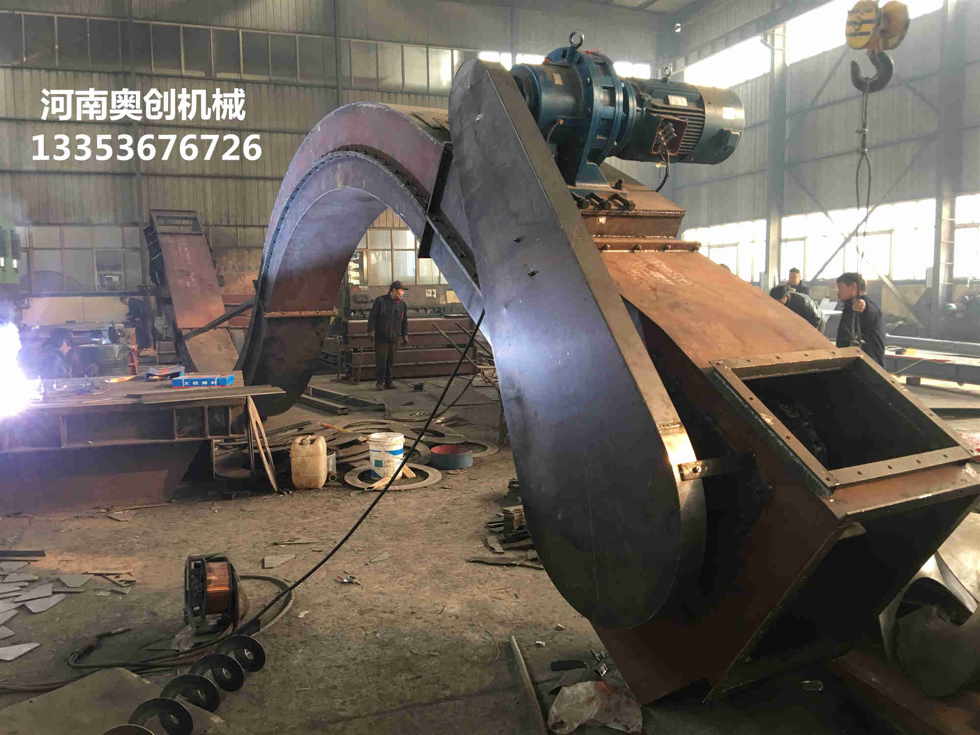 蛇型刮板輸送機(jī)廠家非標(biāo)定制-報價選型參數(shù)圖紙