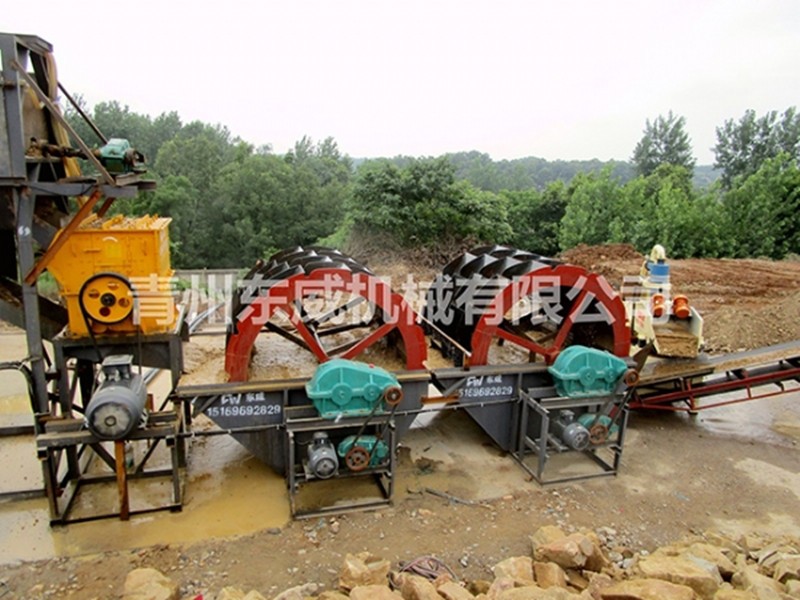 DW破碎洗沙機(jī)現(xiàn)場考察設(shè)計(jì)定做大大提高生產(chǎn)效率