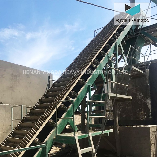 英大重工生產(chǎn)DJ大傾角皮帶機(jī) DJ型大傾角擋邊帶式輸送機(jī) 舉報(bào) 本產(chǎn)品采購(gòu)屬于商業(yè)貿(mào)易行為
