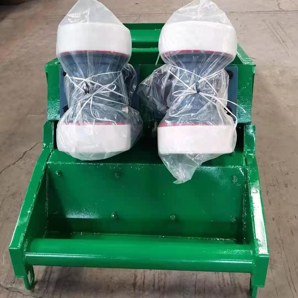  振動(dòng)給料機(jī)生產(chǎn)廠家 直銷電機(jī)振動(dòng)給料機(jī) 質(zhì)量可靠			 
