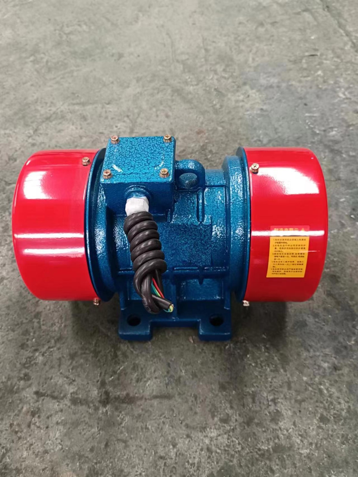 YZD-5-2一體機(jī)殼振動(dòng)電機(jī)鯤鵬供應(yīng)銷(xiāo)售