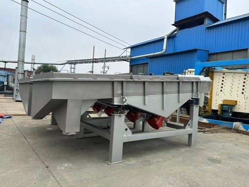冶金砂石分離機(jī)直線振動篩