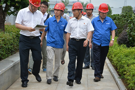 遼寧東方測控集團總裁包良清一行參觀湖北鑫鷹環(huán)保科技有限公司