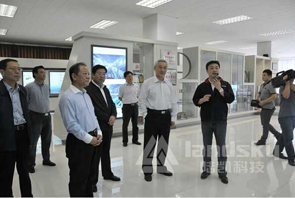 唐山市人大常委會副主任張羽帶隊走訪陸凱科技