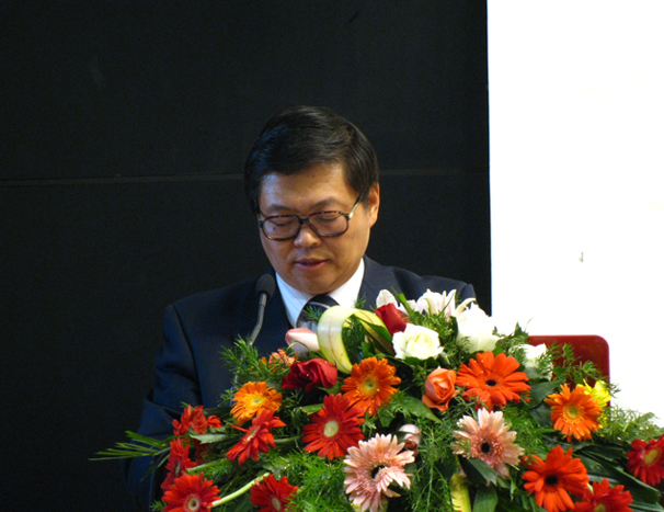 “高性能大型振動篩分技術(shù)”發(fā)明人趙躍民江蘇省第六屆十大杰出專利發(fā)明人