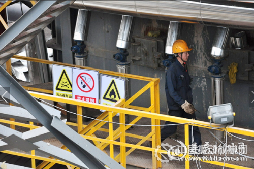 冷鋼煉鐵廠燒結礦振動篩小改造收獲大產量