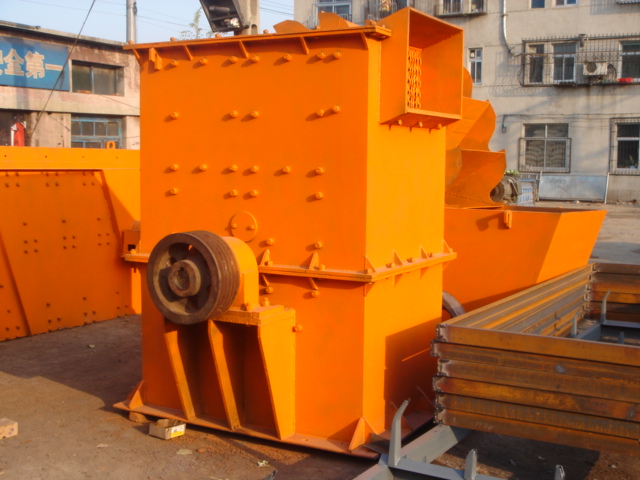 箱式破碎機(jī)6.jpg