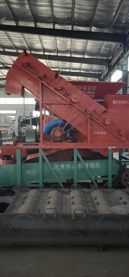 大型全自動玉米脫粒機(jī).jpg