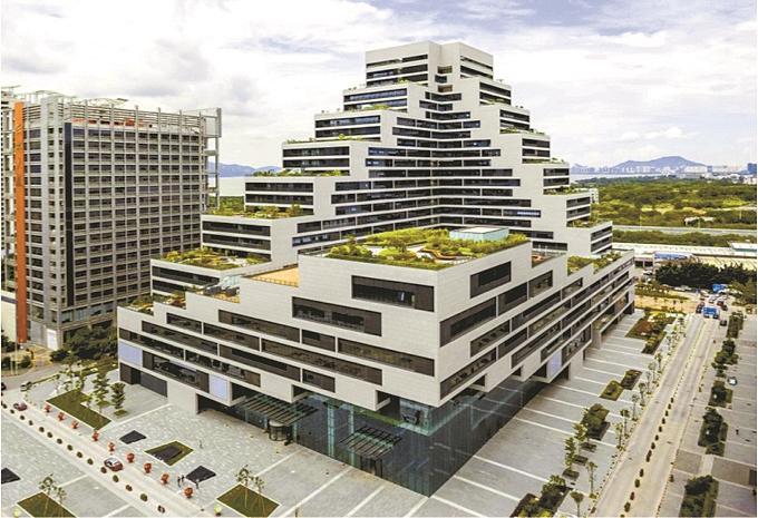 綠色建筑:深業(yè)泰然大廈。
