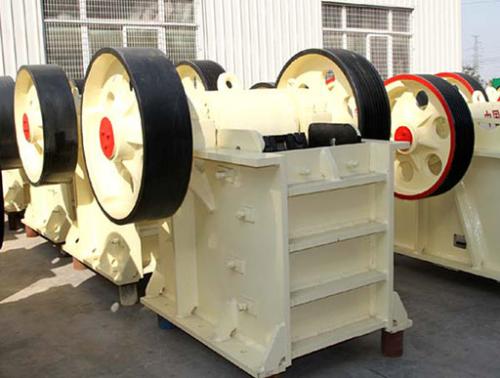 顎式破碎機(jī).jpg 顎式破碎機(jī).jpg
